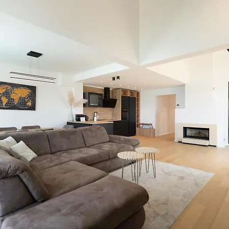 Dedaj - Penthouse Arben Zara