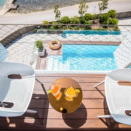 Dedaj - Penthouse Arben Apartment *