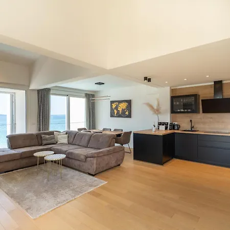Apartment Dedaj - Penthouse Arben